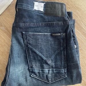 Hudson Byron Sz 34 straight jeans